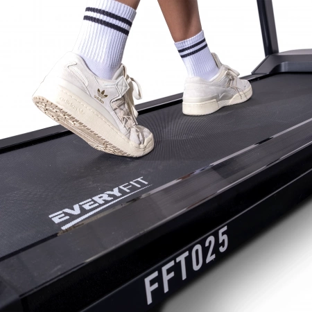
            Электрическая беговая дорожка Everyfit FFT025 (витринный образец)        