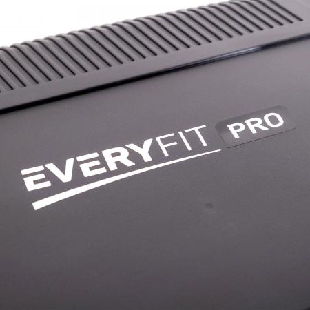 
            Электрическая беговая дорожка Everyfit FFT09A        